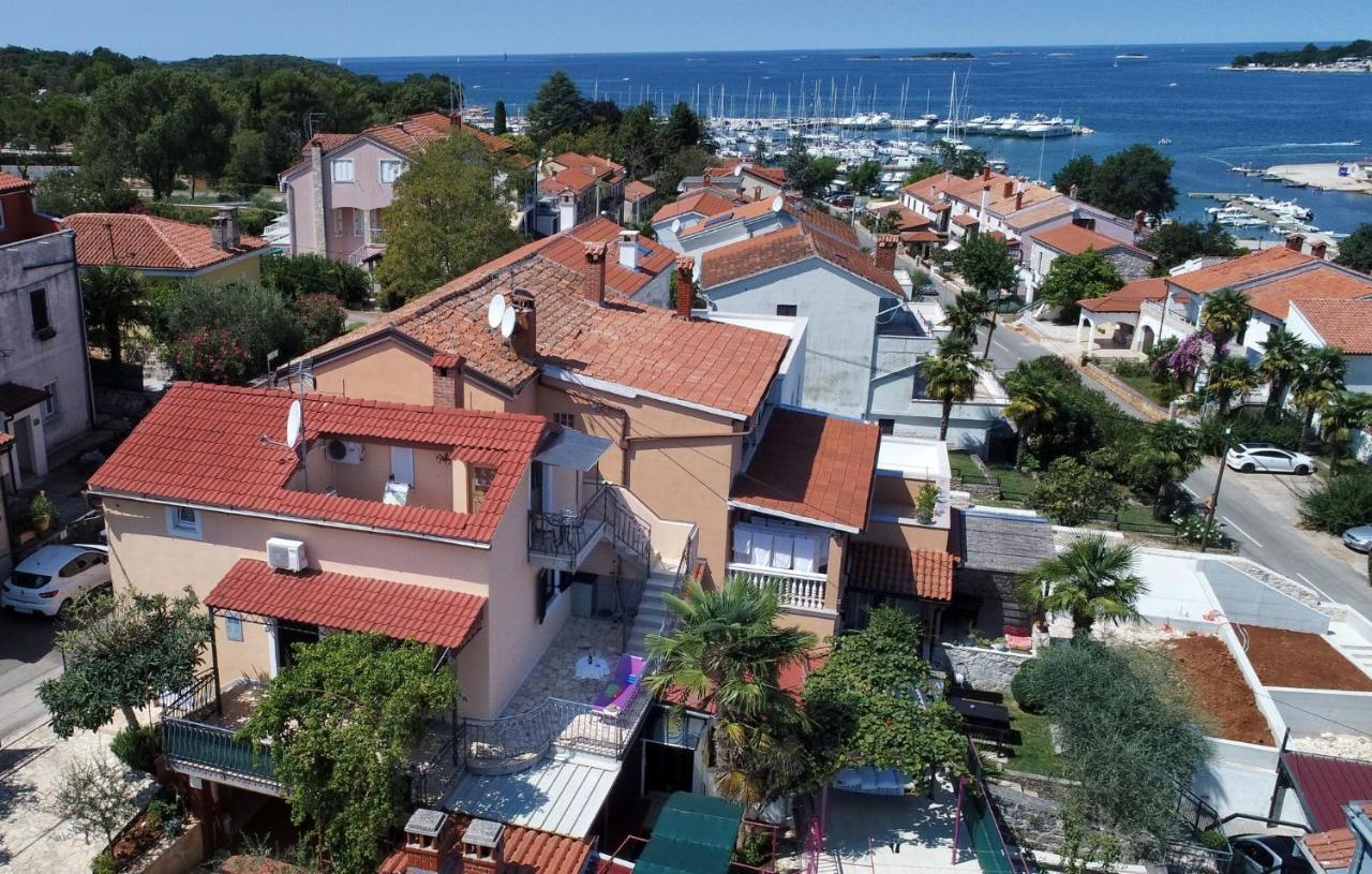 Apartmani Kovac Funtana Exteriör bild